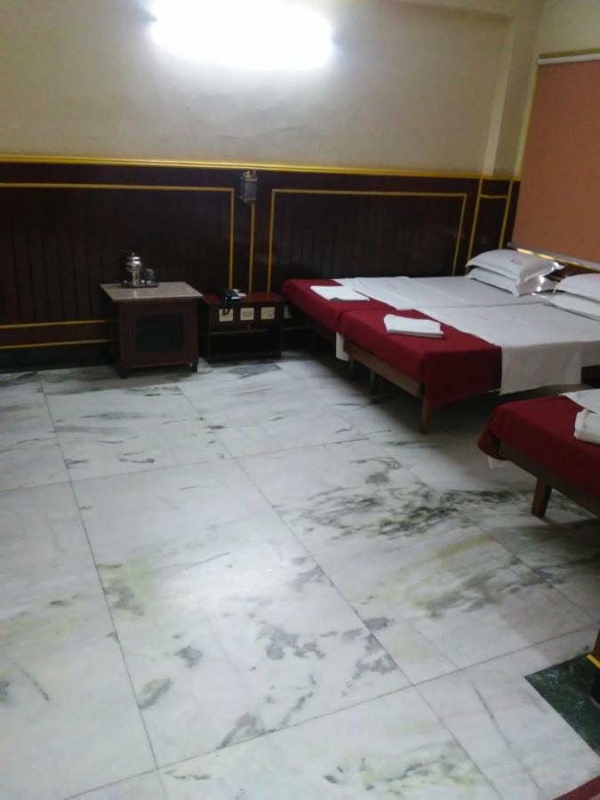 Sarmani Hotels Pvt. Ltd Chennai Exterior photo