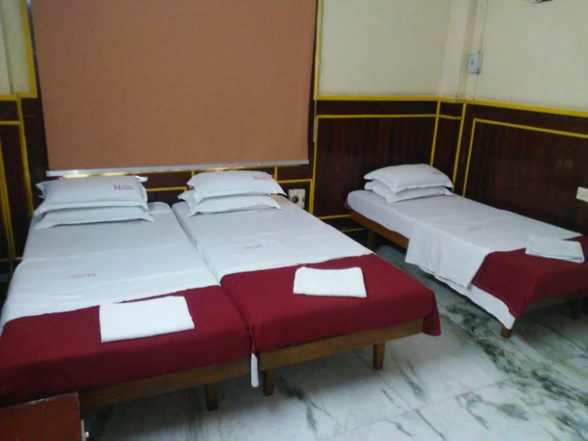 Sarmani Hotels Pvt. Ltd Chennai Exterior photo